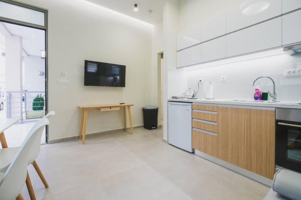 Peris 2 - Central Apt Near Old Town - Ac, Washer Χανιά Εξωτερικό φωτογραφία